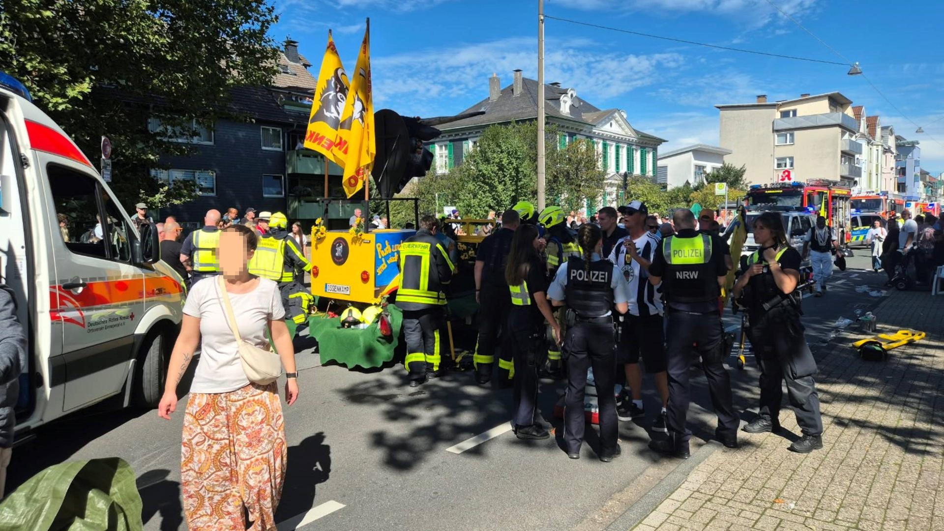 Mann bei schwerem Unfall mit Umzugswagen verletzt