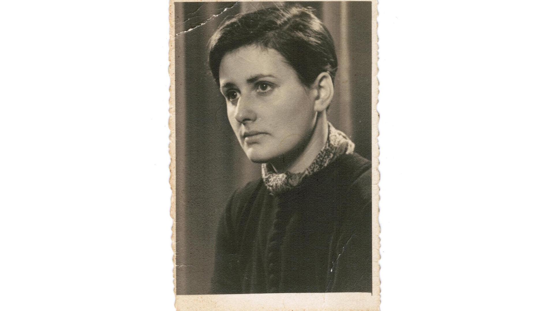 Ein Bild von Eva Mamlok. Das Bild ist auch das Motiv für die Briefmarke zu Ehren von Eva Mamlok. (Quelle: Privatarchiv Cristina Siemsen/Wolfgang Kaleck) | Privatarchiv Cristina Siemsen/Wolfgang Kaleck