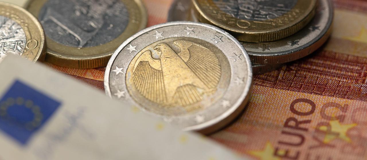 Euro-Münzen und Banknoten