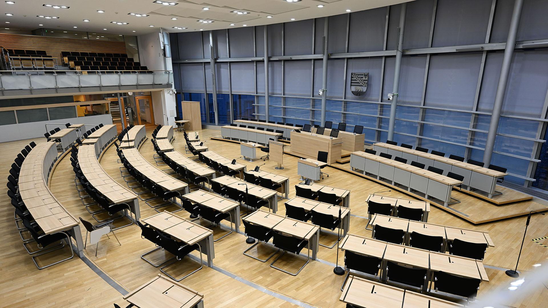 Blick in den Plenarsaal des Landtages von Sachsen-Anhalt. | picture alliance/dpa