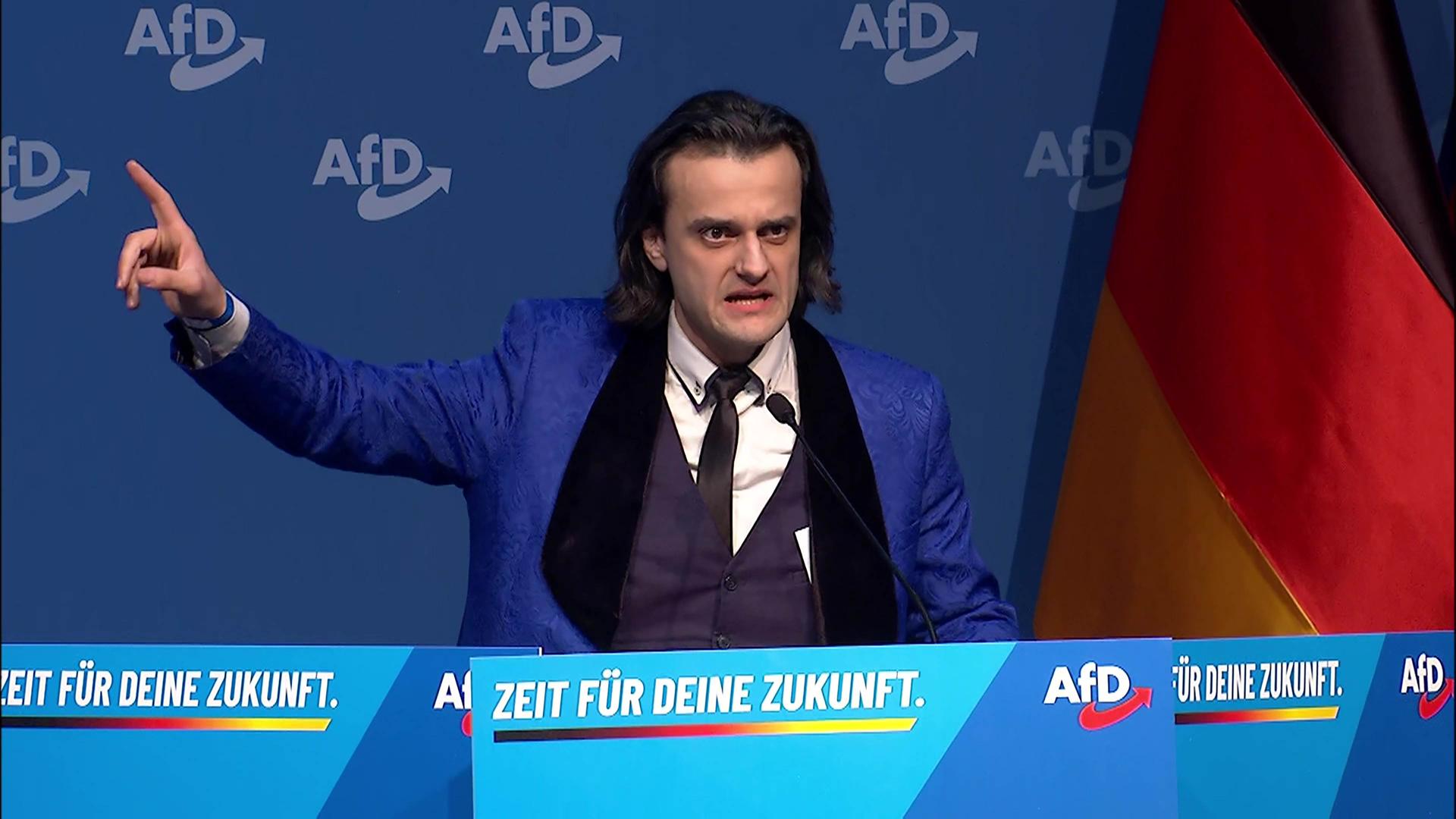 Alexander Eichwald bei einer Rede | WDR