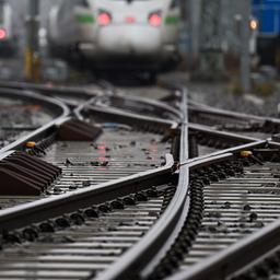 Gleise des ICE-Werks in Leipzig. 