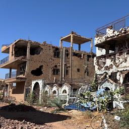 Zerstörte Gebäude in Lamap, Sudan.