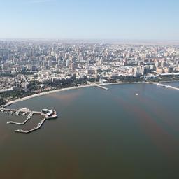 Luftaufnahme der Hafenstadt Baku, Aserbaidschan