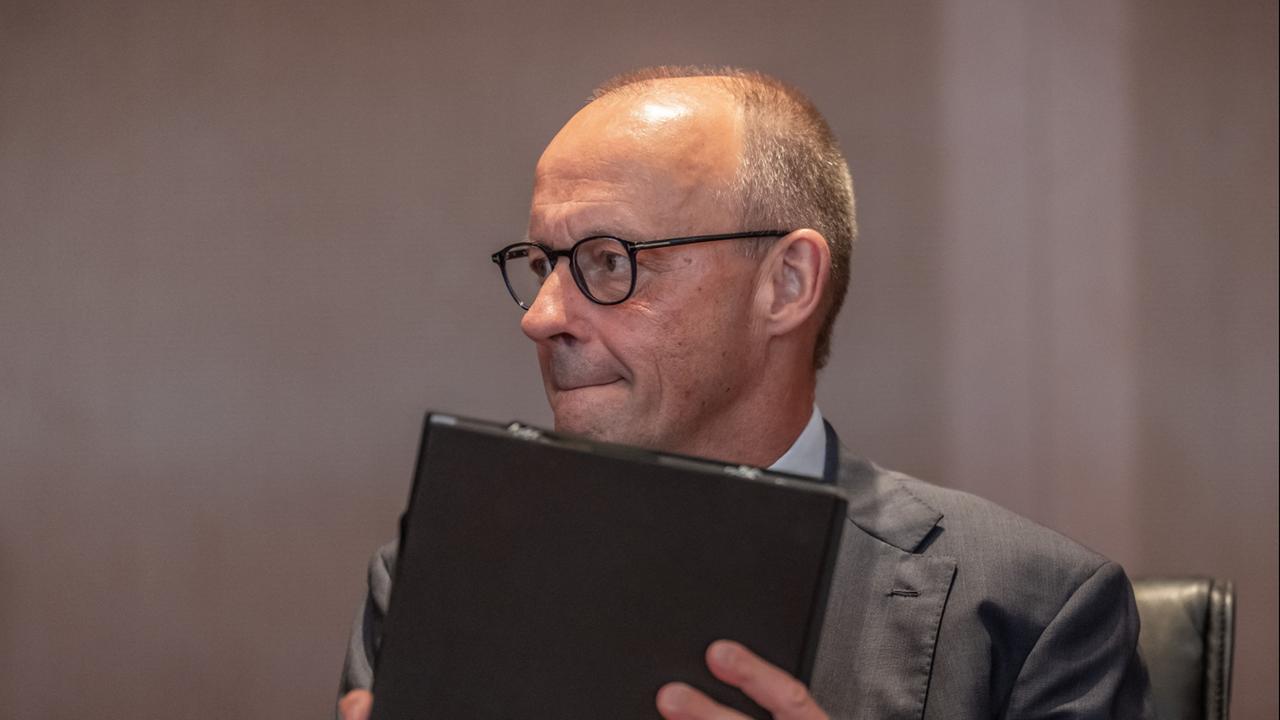 CDU-Ministerpräsidenten unterstützen Merz in innerparteilicher Debatte