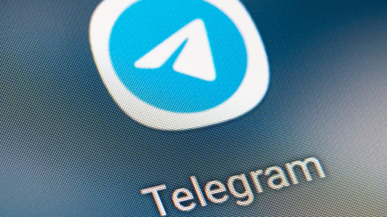 Staatliche Medienaufsicht: Russland drosselt Messengerdienst Telegram