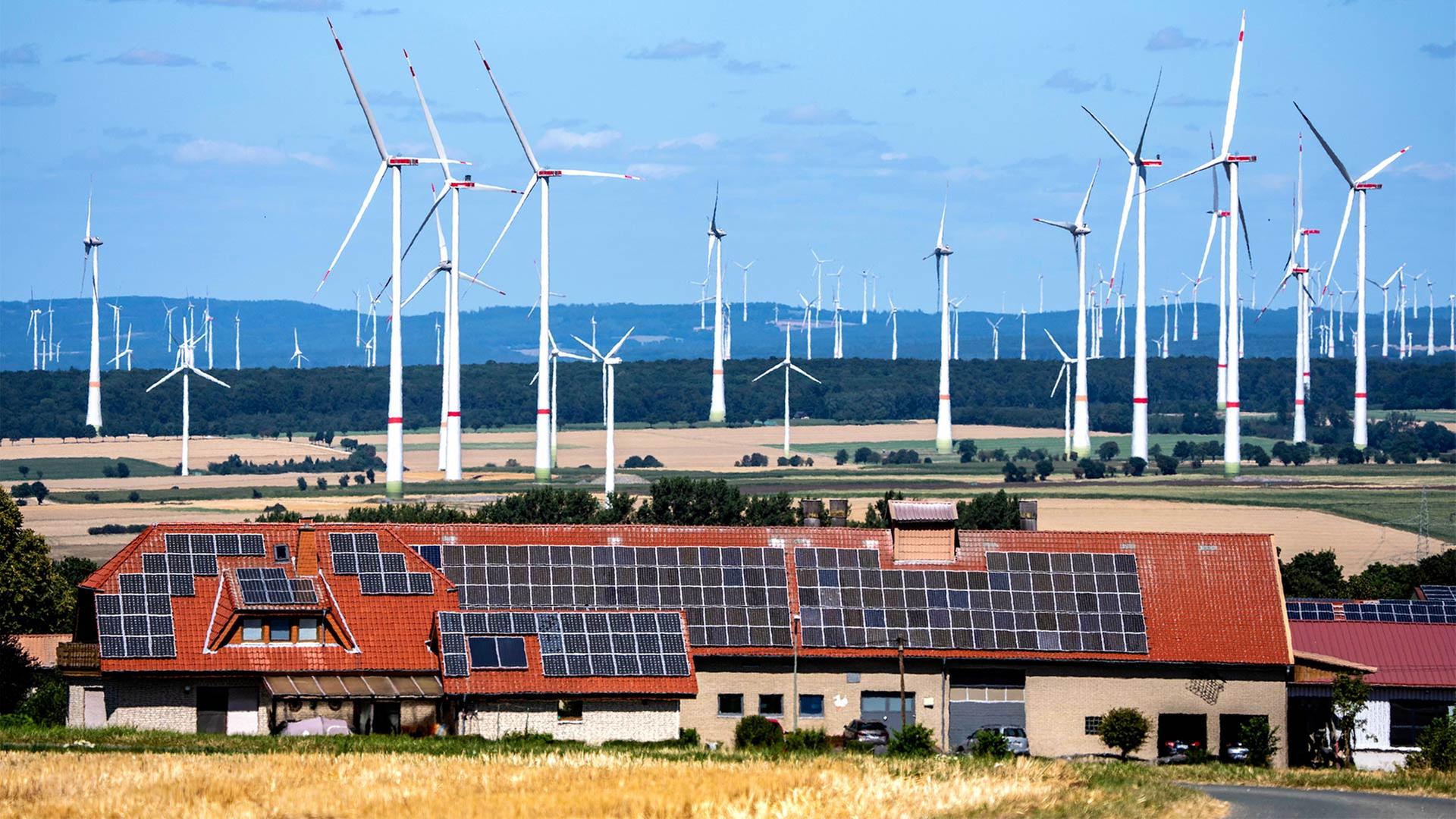 Anteil Erneuerbarer Energien an Stromerzeugung auf Rekordhoch