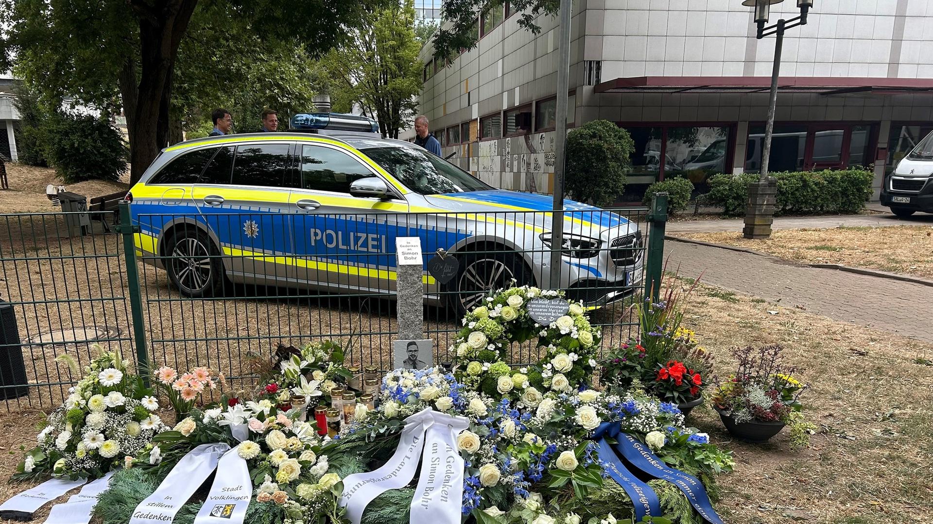 Kollegen und Politik erinnern in Völklingen an getöteten Polizisten
