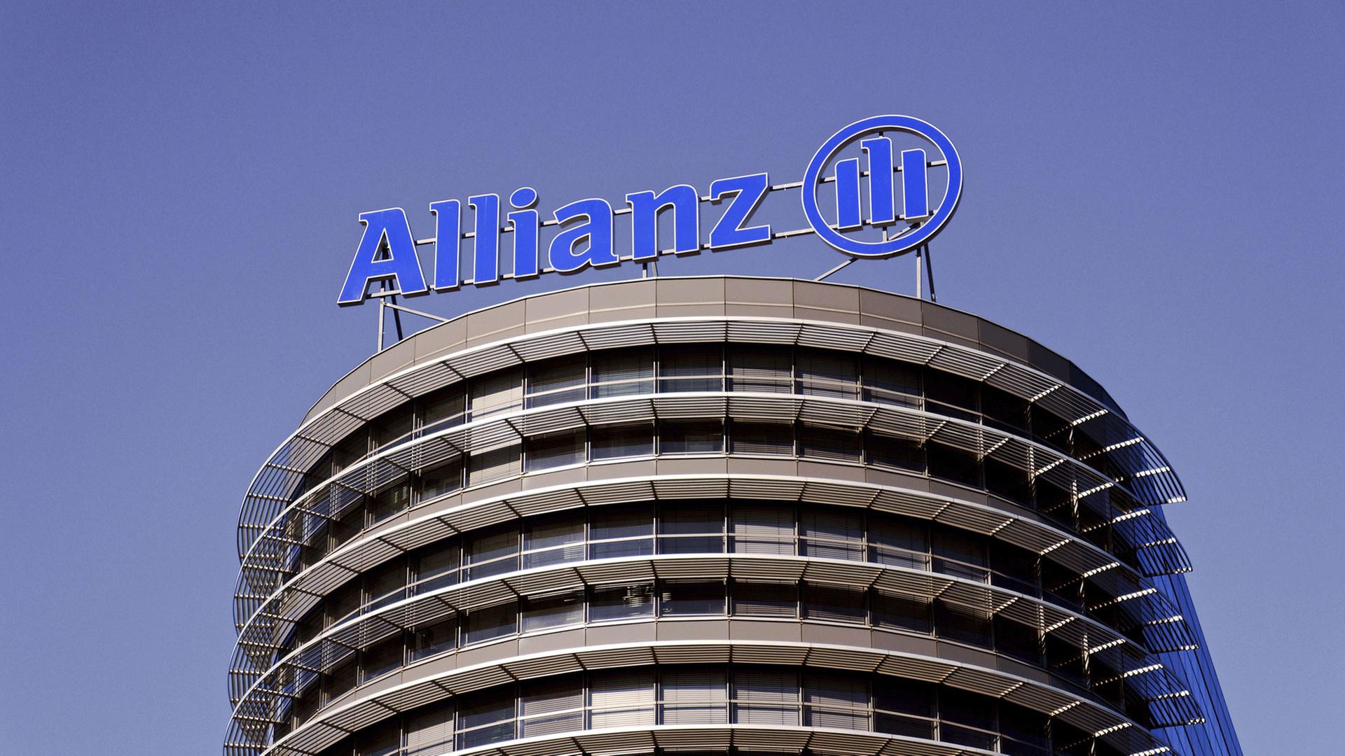 Allianz Versicherung in Prag. | picture alliance / Bildagentur-o