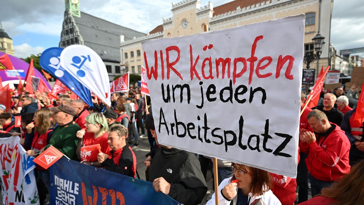 IG Metall demands five percent more pay