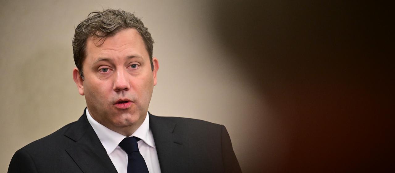 Klingbeil stellt weitere Entlastungen in Aussicht