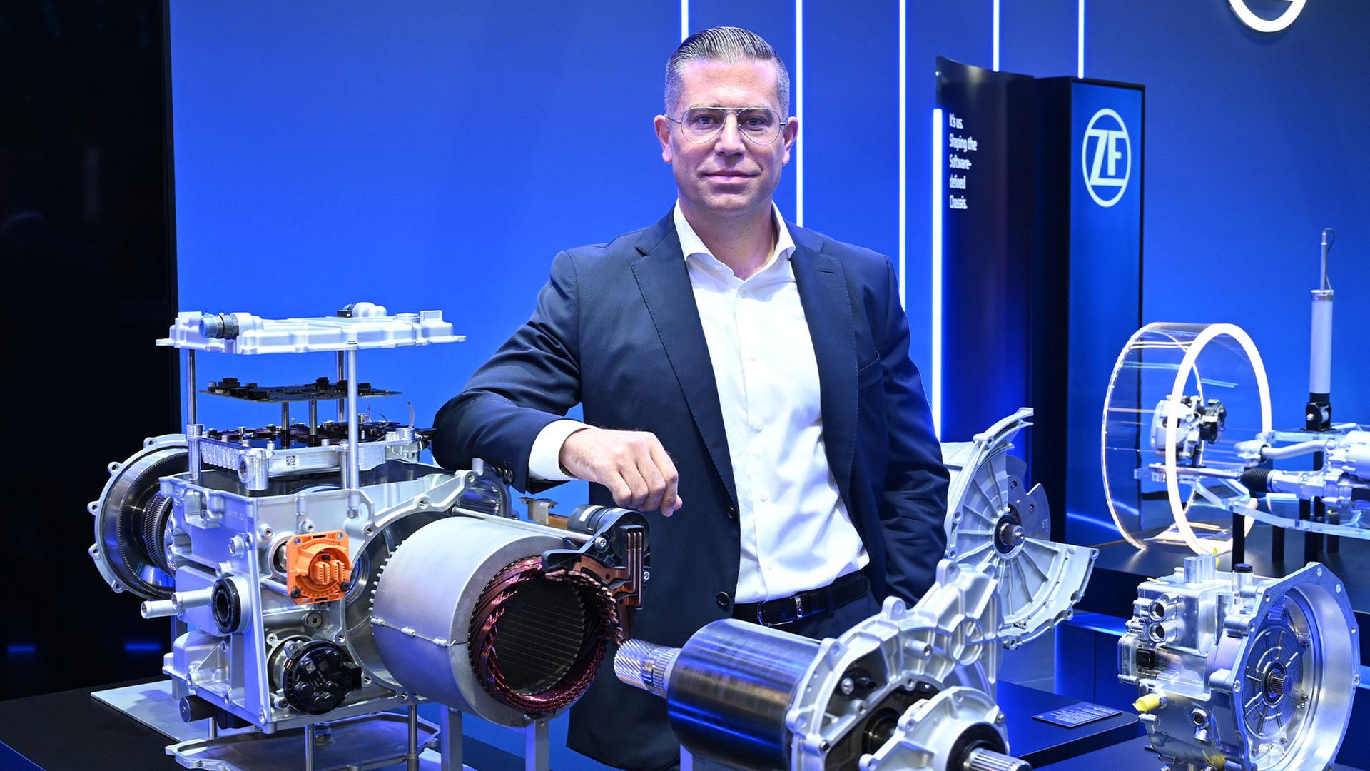 Mathias Miedreich auf der Automobilmesse IAA in München am ZF-Stand.  | picture alliance/dpa/ZF