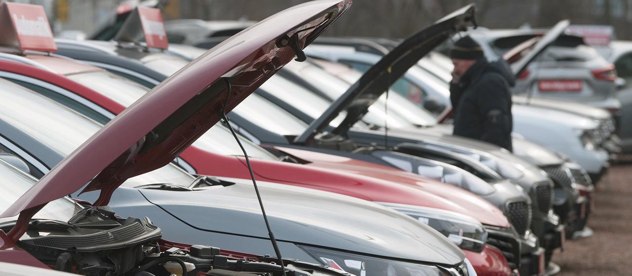 Auch alte Autos drfen weiter fahren | tagesschau.de
