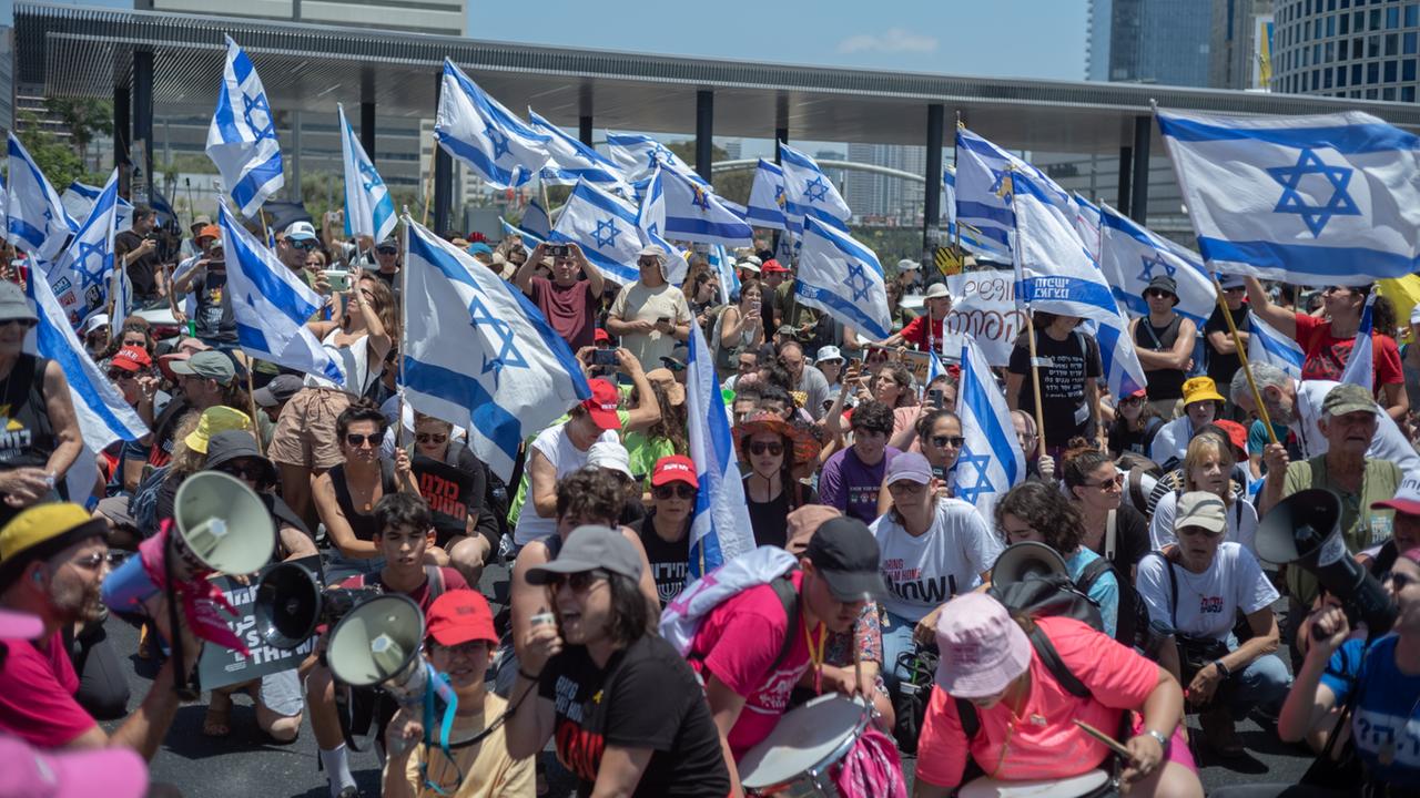 Nahost Liveblog Israels Oppositionsführer Warnt Vor Katastrophe Die Neuesten Entwicklungen - lb7xndb