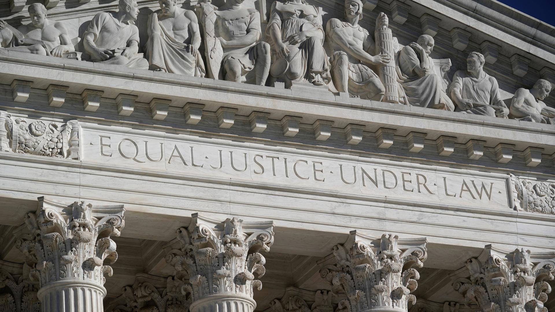 Die Fassade des US Supreme Court in Washington. | AP Photo/J. Scott Applewhite