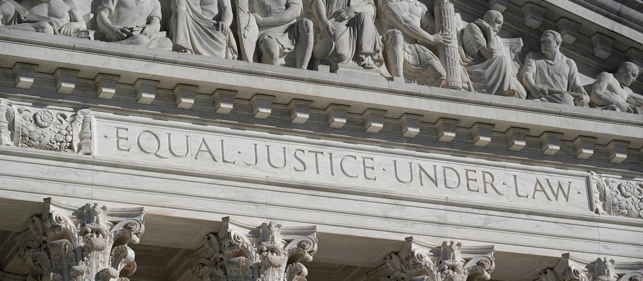 Die Fassade des US Supreme Court in Washington.
