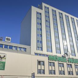 Symbolbild: Möbel Hübner in der Genthiner Straße. (Quelle: dpa/Schoening)