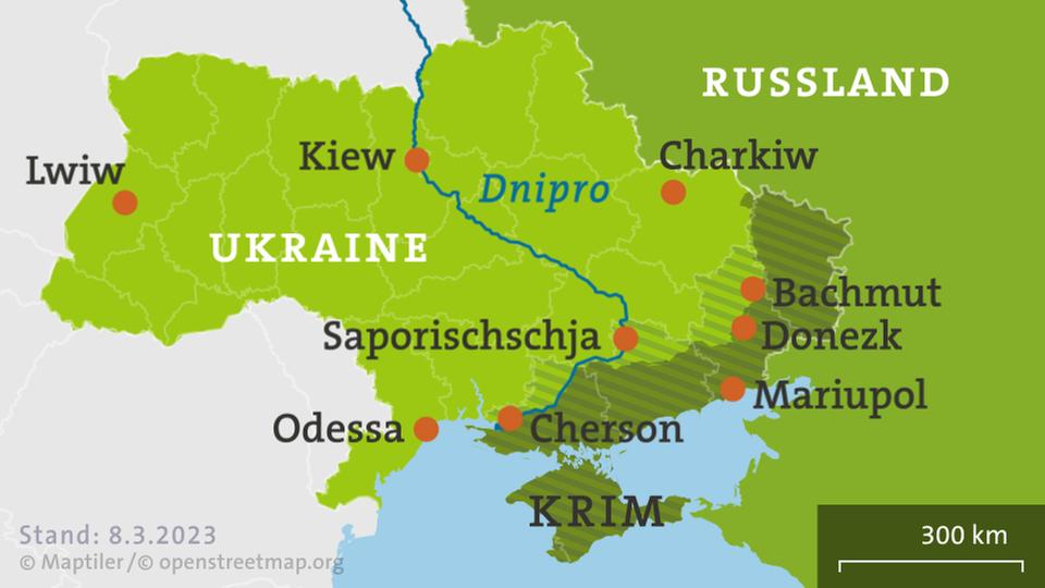 Dunkelgrün: Vormarsch der russischen Armee. Schraffiert: von Russland annektierte Gebiete.