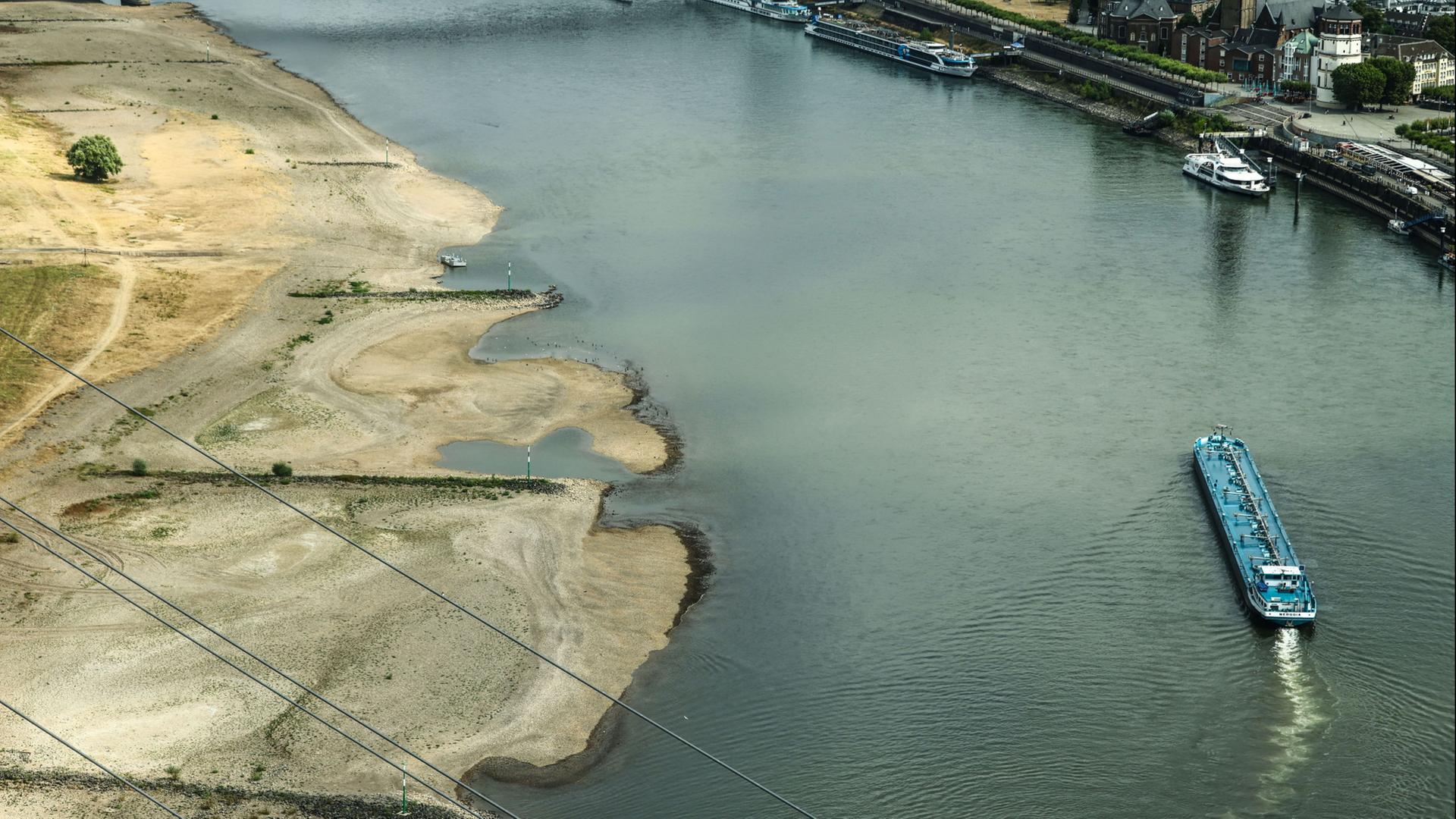 Krisentreffen zu Niedrigwasser: Wenn die Wasserstraßen versiegen