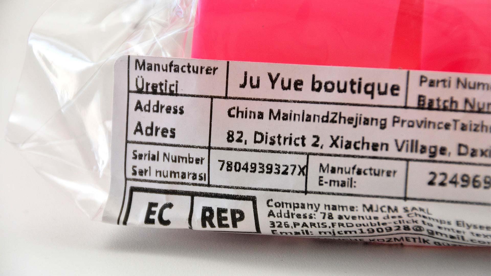 Päckchen aus China. | picture alliance / Sipa USA