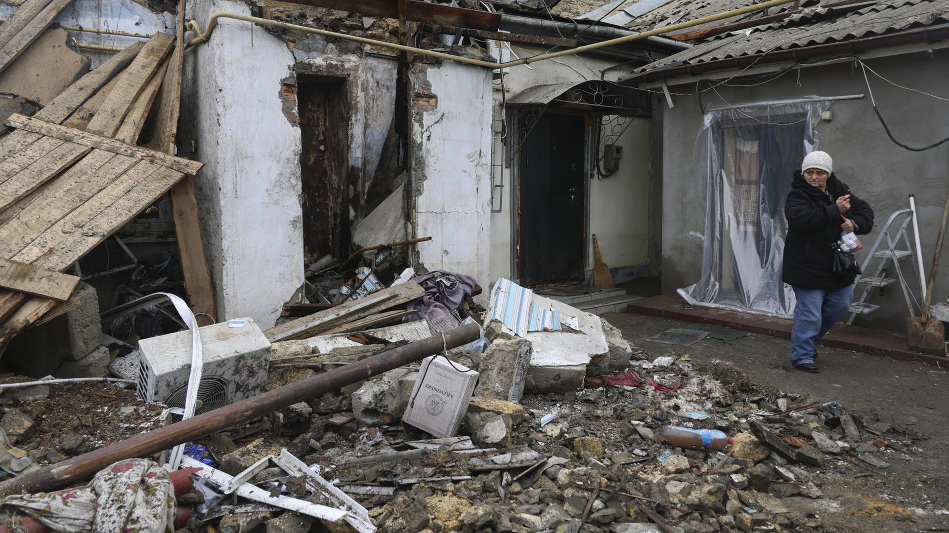 Ein von einem russischen Drohnenangriff zerst�rtes Haus in Odessa, Ukraine | EPA