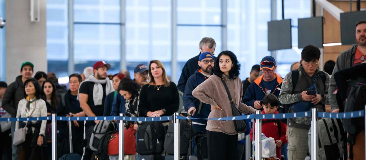 Warteschlange am Flughafen von Houston im US-Bundesstaat Texas