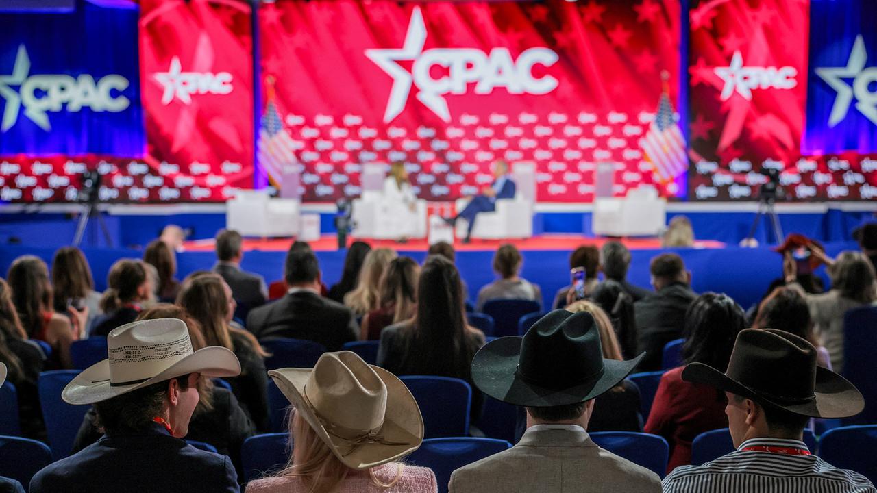 CPAC 2026: Iran-Krieg sorgt für Uneinigkeit bei Republikanern