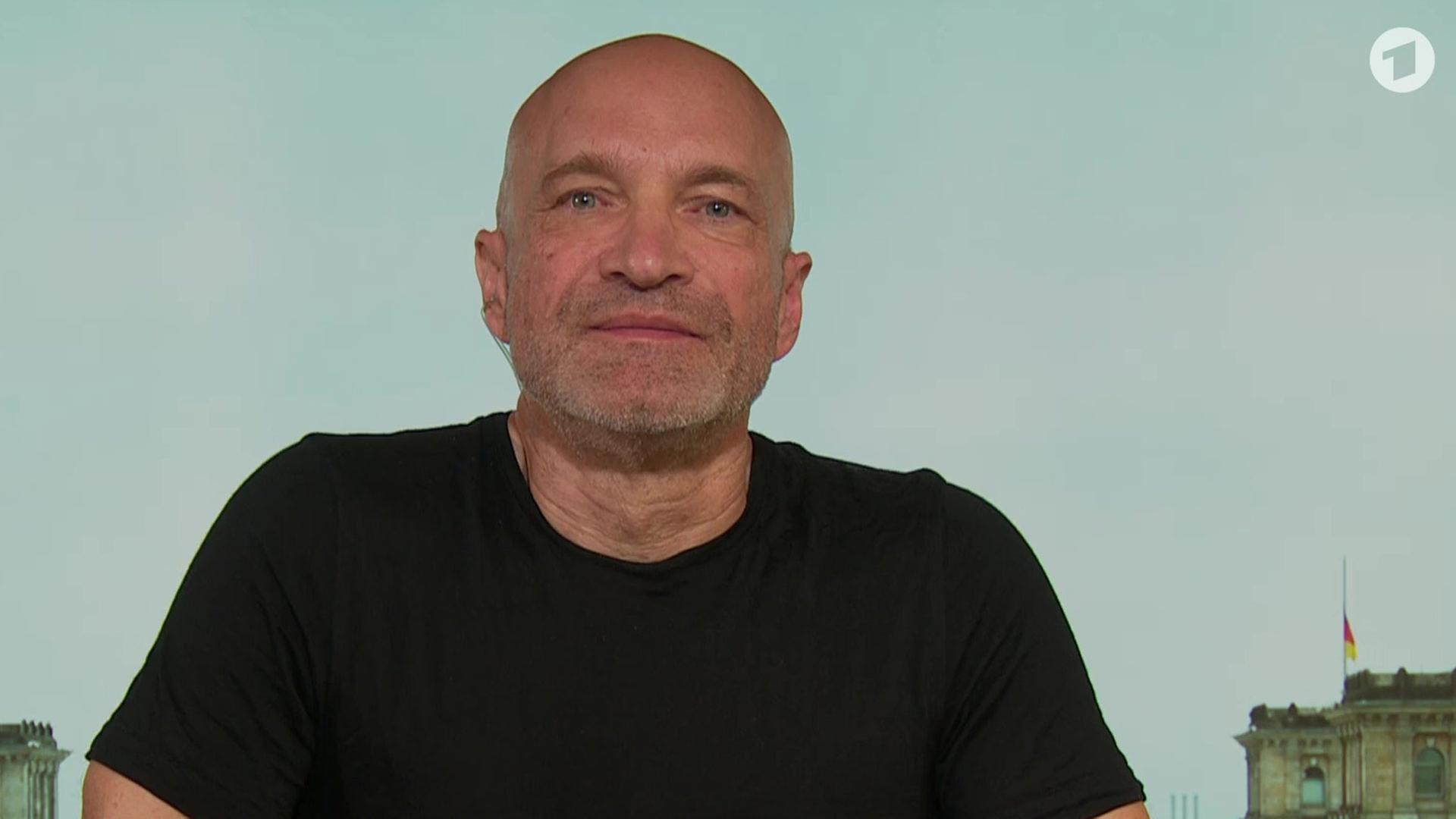 Johannes Kram, Teilnehmer CSD und Autor, zum mutmaßlichen Anschlag in Berlin