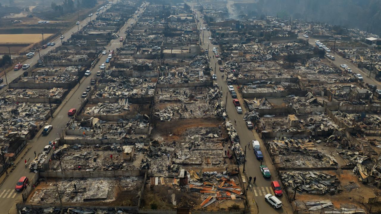 Mindestens-19-Tote-bei-schweren-Waldbr-nden-in-Chile