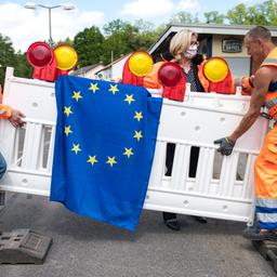 Das Saarland hat damit angefangen, die Grenzbarrikaden zu demontieren.