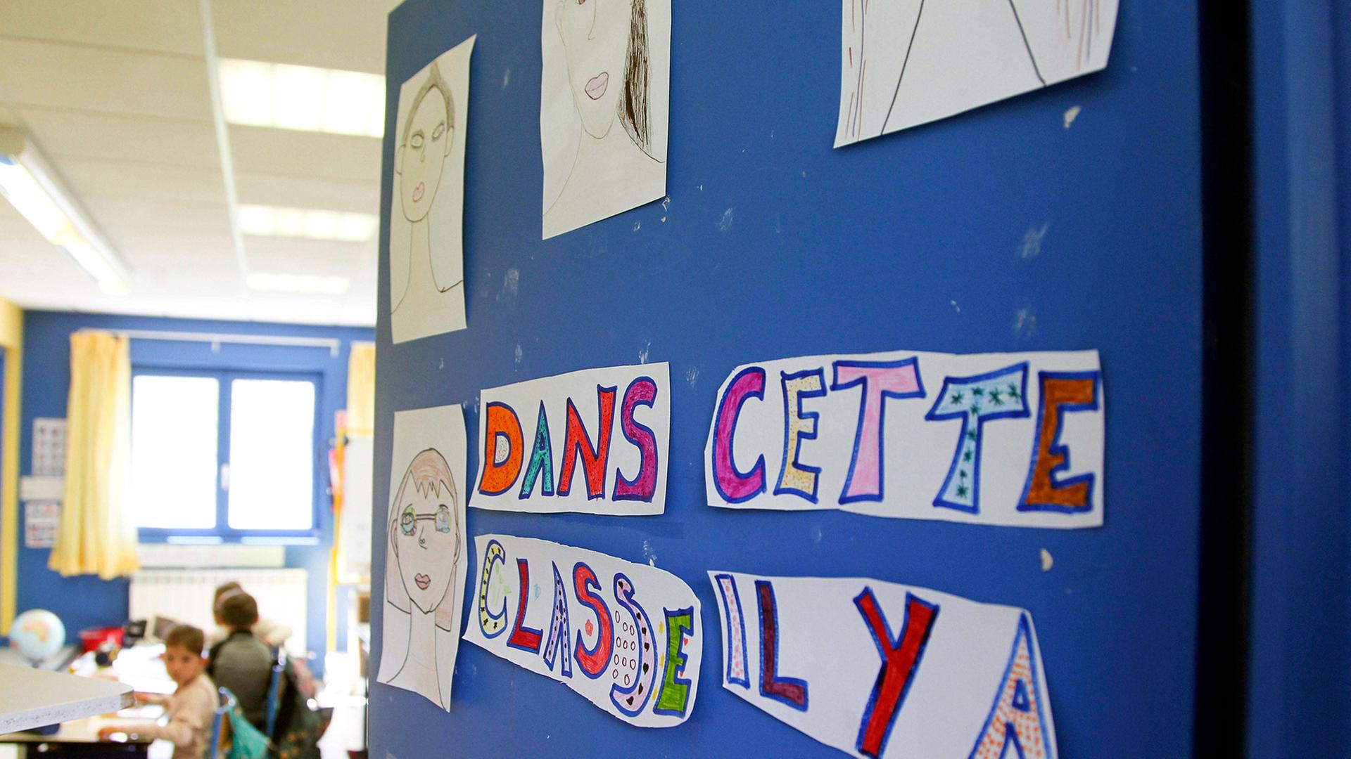 Französisch-Unterricht in einer Grundschule | IMAGO / Andia