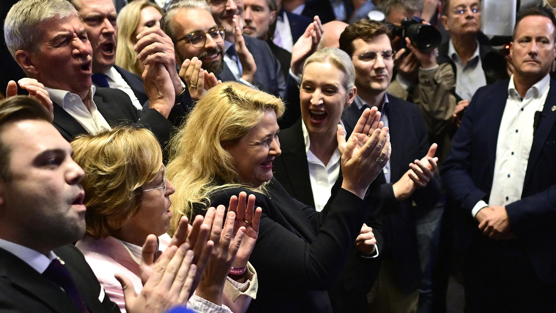 Nach Landtagswahlen: Zwischen Desaster und Jubel
