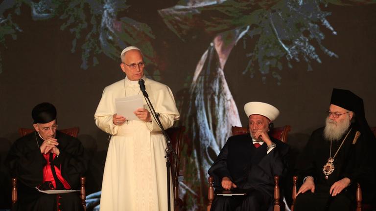 Papst Leo XIV. während eines ökumenisches Gottesdienstes in Beirut