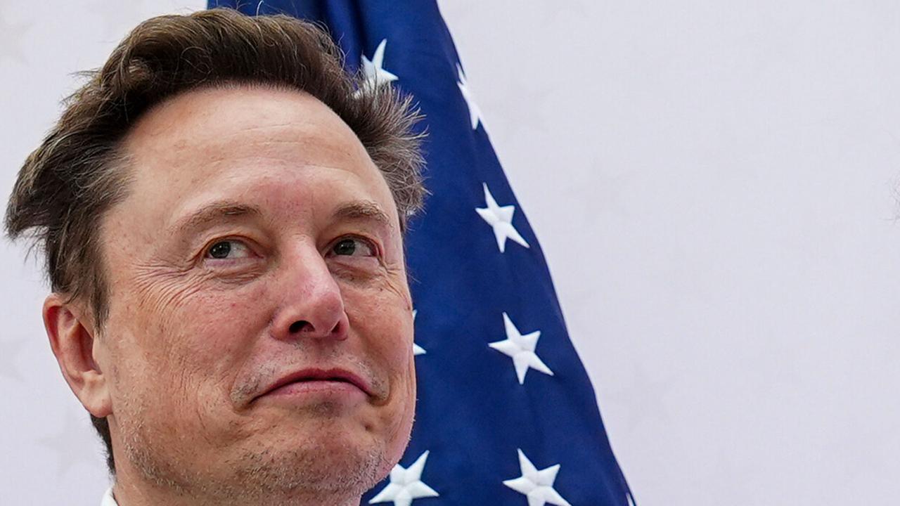 Tesla und SpaceX prüfen Zusammenschluss - noch mehr Macht für Musk?
