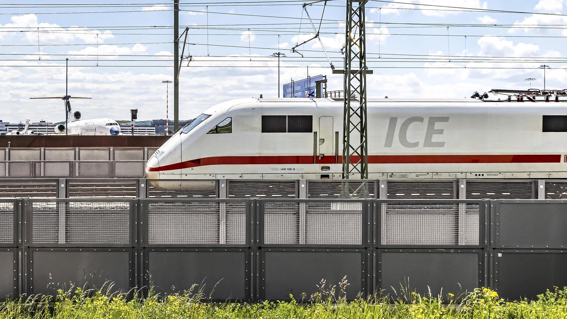 Greenpeace vergleicht Ticketpreise von Bahn- und Flugrouten