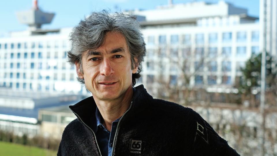 Für die Tagesschau berichtet Tim Staeger tagesschau.de