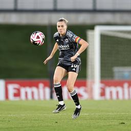 Laura Freigang fordert eine Trotzreaktion. | Imago Images Laura Freigang von den Eintracht Frankfurt Frauen