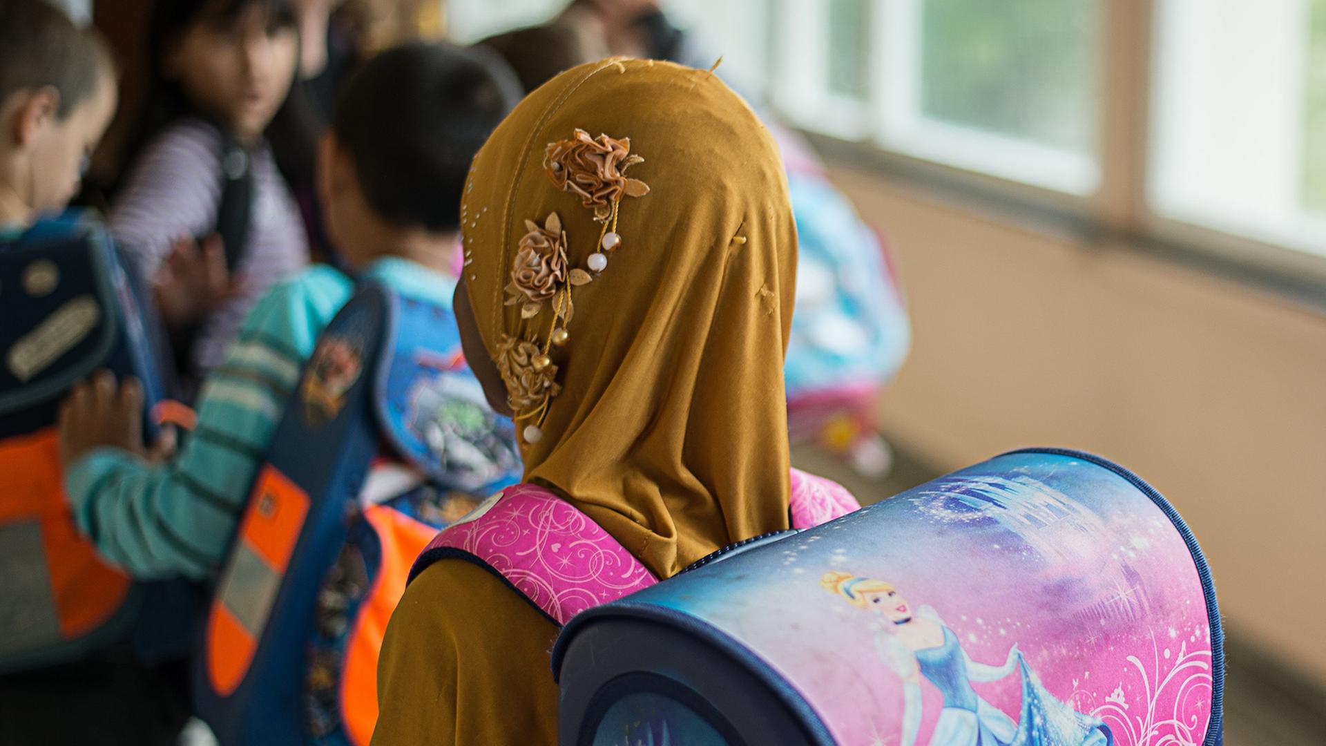 Nationalrat stimmt über Kopftuchverbot in Österreich ab Nationalrat stimmt über Kopftuchverbot in Österreich ab