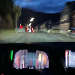 Symbolfoto zum Thema Fahren unter Drogen- und Alkoholeinfluss