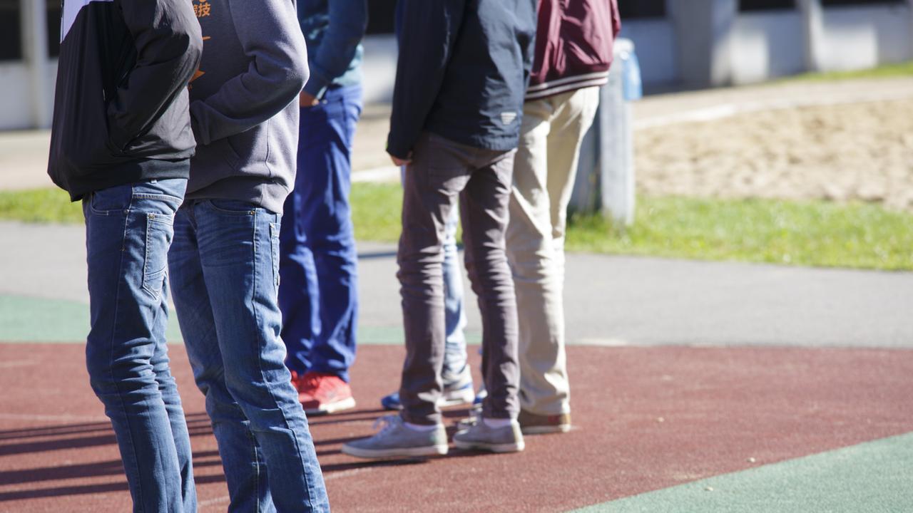 Prien will Unterhaltsvorschuss kürzen - Widerstand wächst