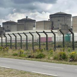 Das französische Kernkraftwerk Gravelines bei Dünkirchen (Archivbild: 20.08.2000).