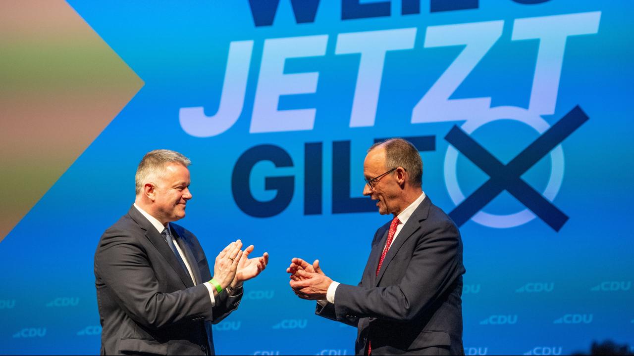 Politischer Aschermittwoch: Schlagabtausch im Schatten der Landtagswahlen