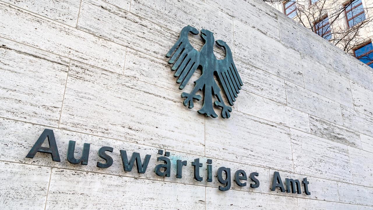 Auswärtiges Amt will Lösung für im Sudan festsitzende Menschen finden tagesschau.de