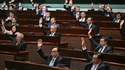 Abgeordnete stimmen in Hongkong über Artikel 23 des Gesetzes zur nationalen Sicherheit ab.