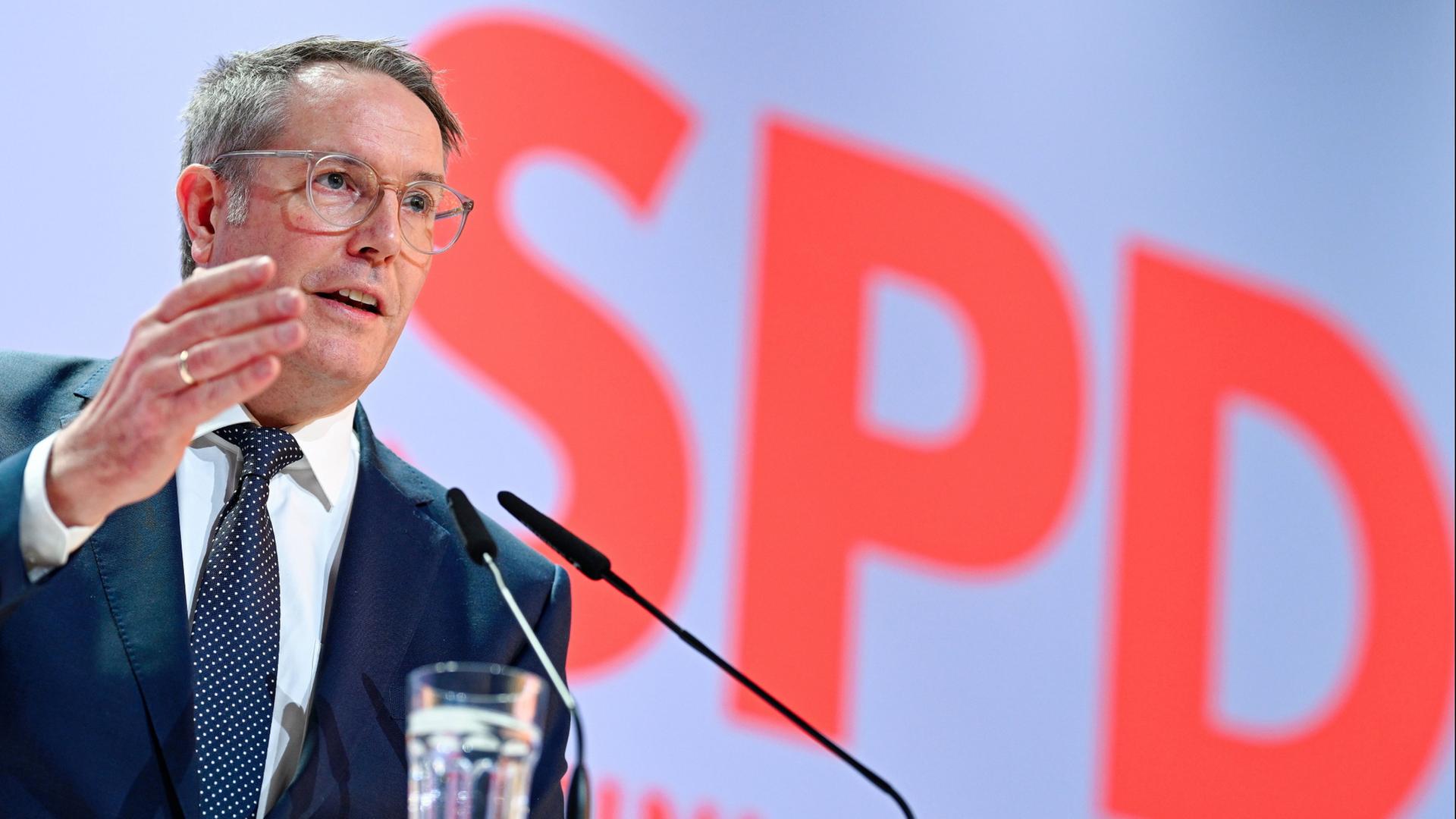 Alexander Schweitzer | Uwe Anspach/dpa