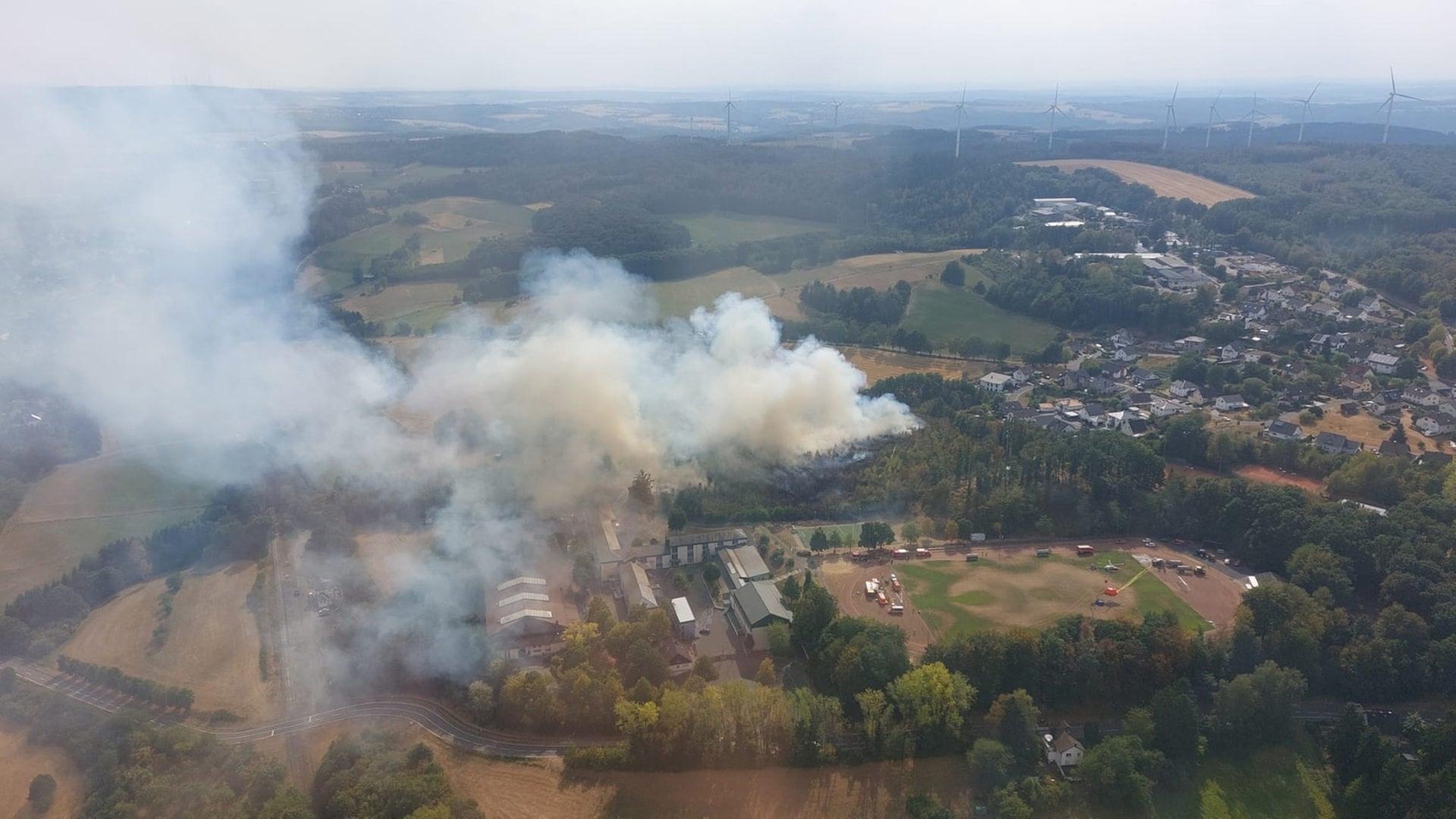 Waldbrand bei Gebhardshain - Evakuierung aufgehoben