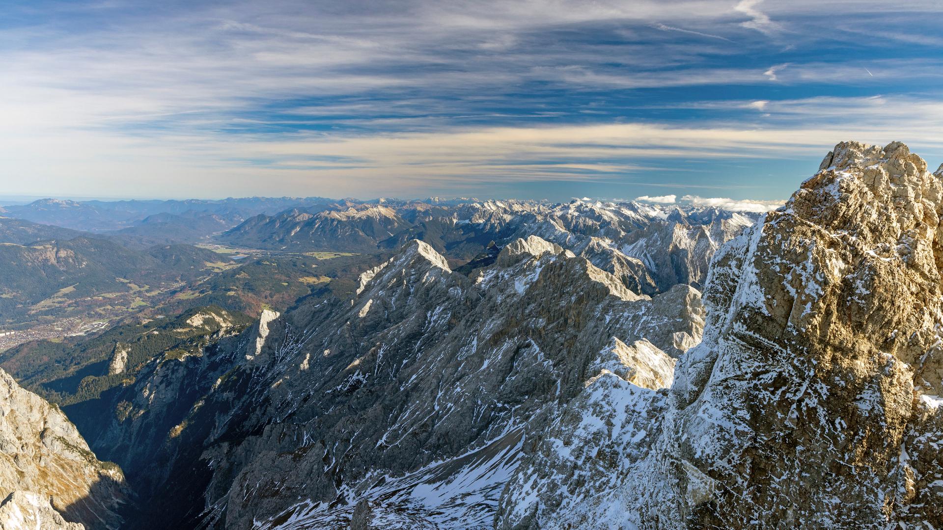 Unglück auf Zugspitze: 19-Jähriger aus Paderborn stürzt in den Tod
