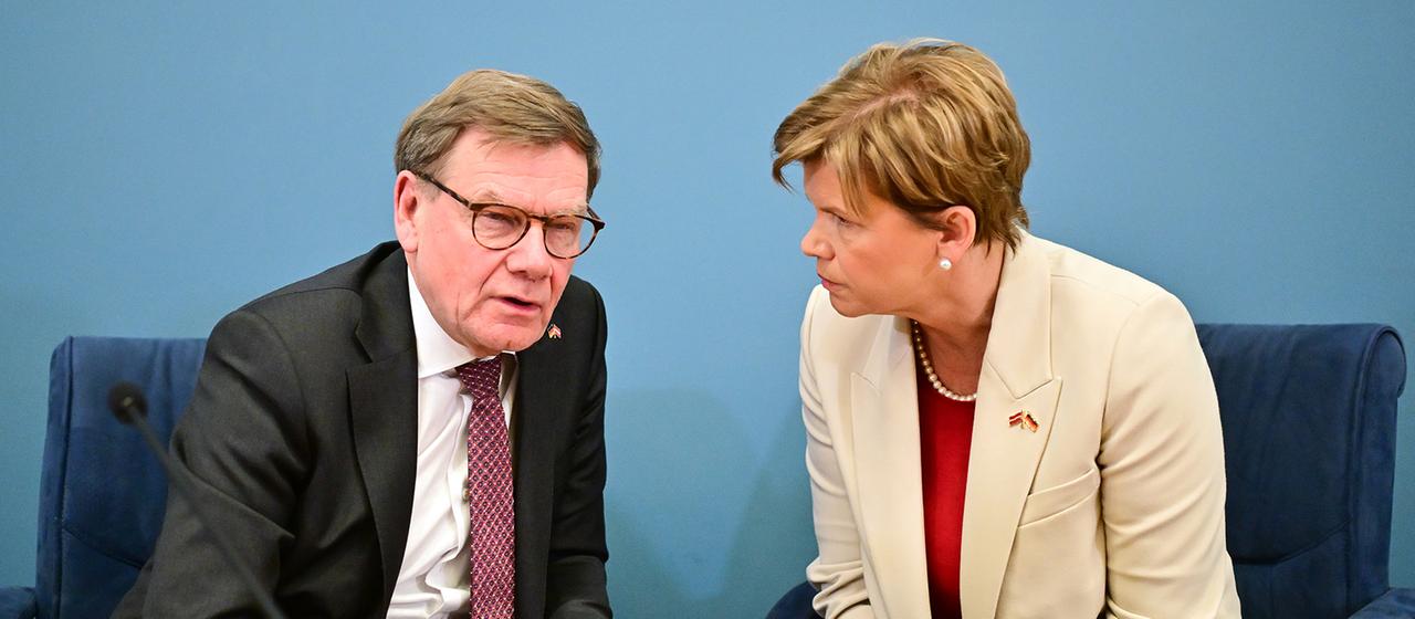 Johann Wadephul und Baiba Braze