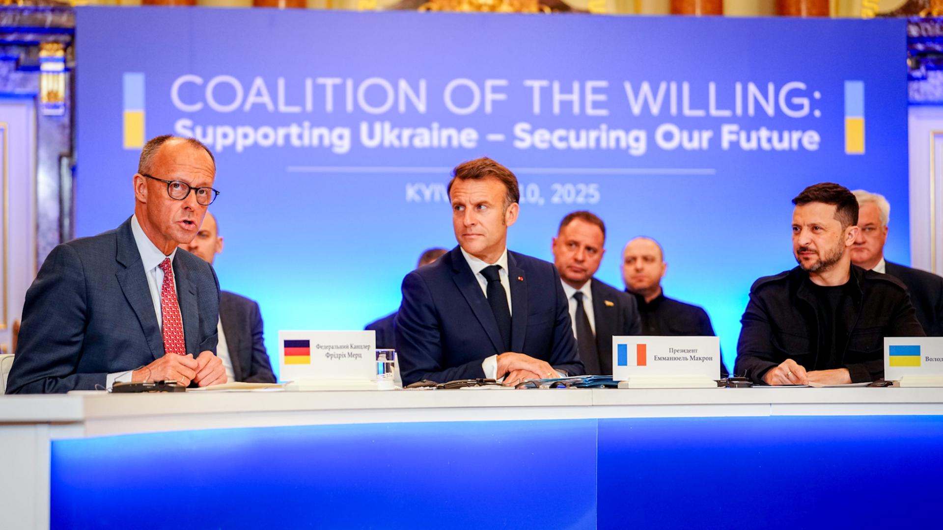 Friedrich Merz, Emmanuel Macron und Wolodymyr Selenskyj (Archivbild). | dpa