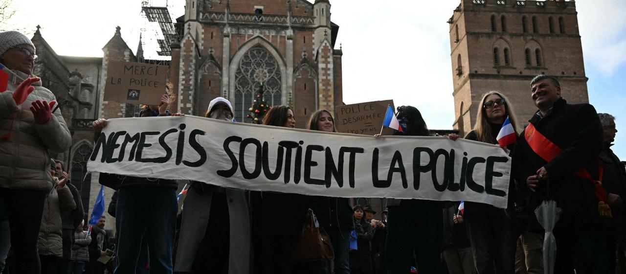 Mitglieder des neurechten, indentitären Bündnisses Némesis in Paris.